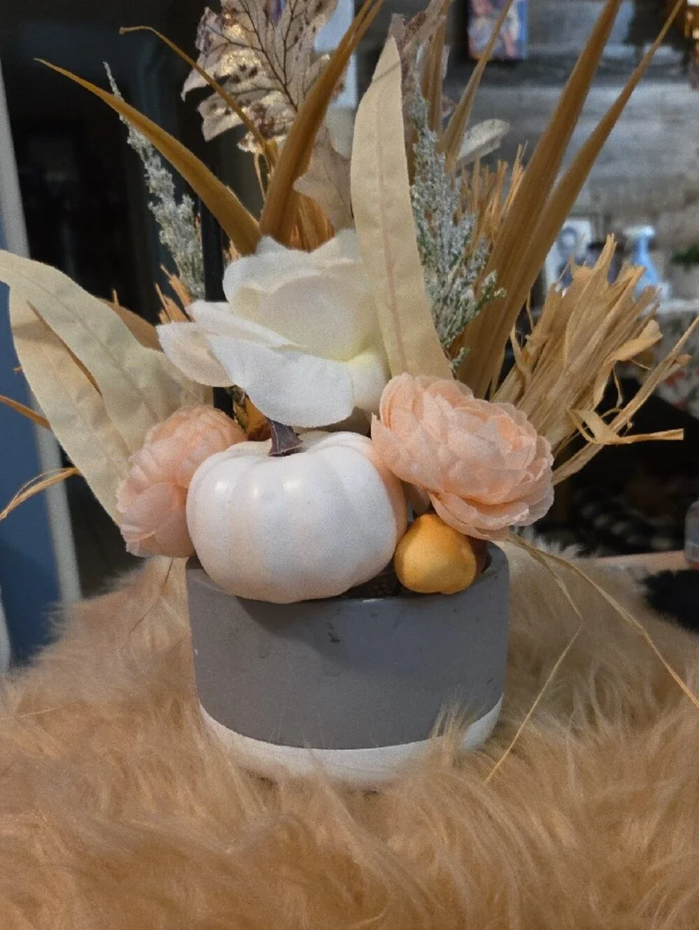 N/A elegant neutral